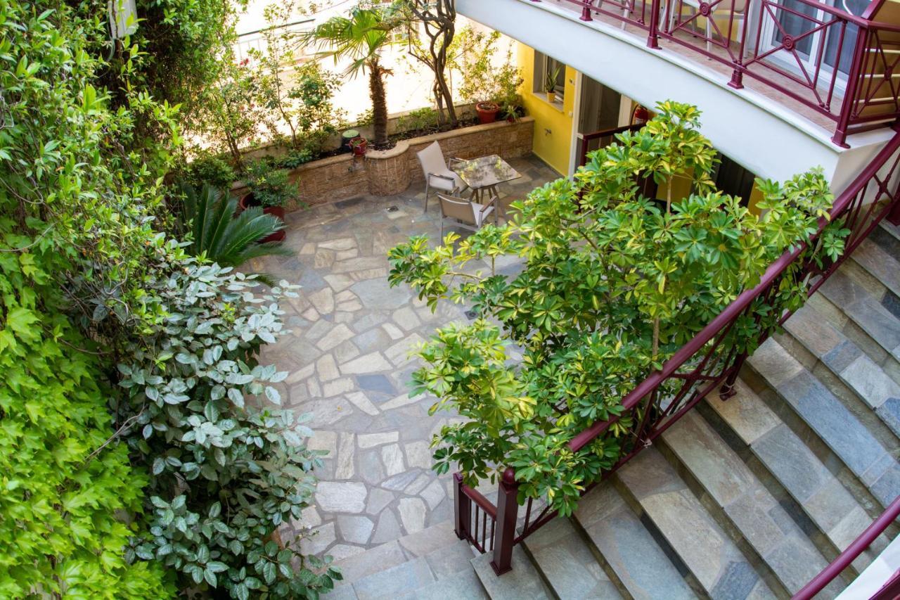 Aristea Studios Сарти Екстериор снимка