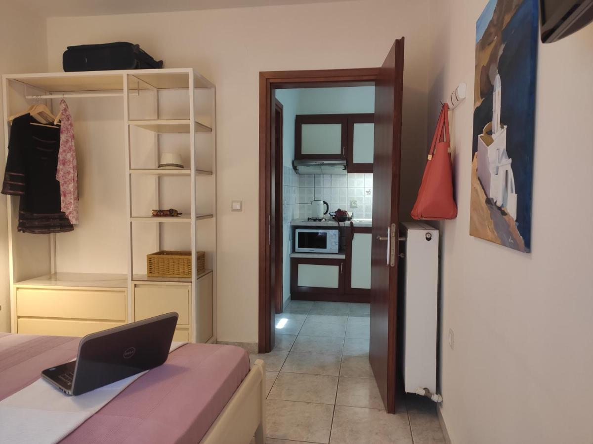 Aristea Studios Сарти Екстериор снимка